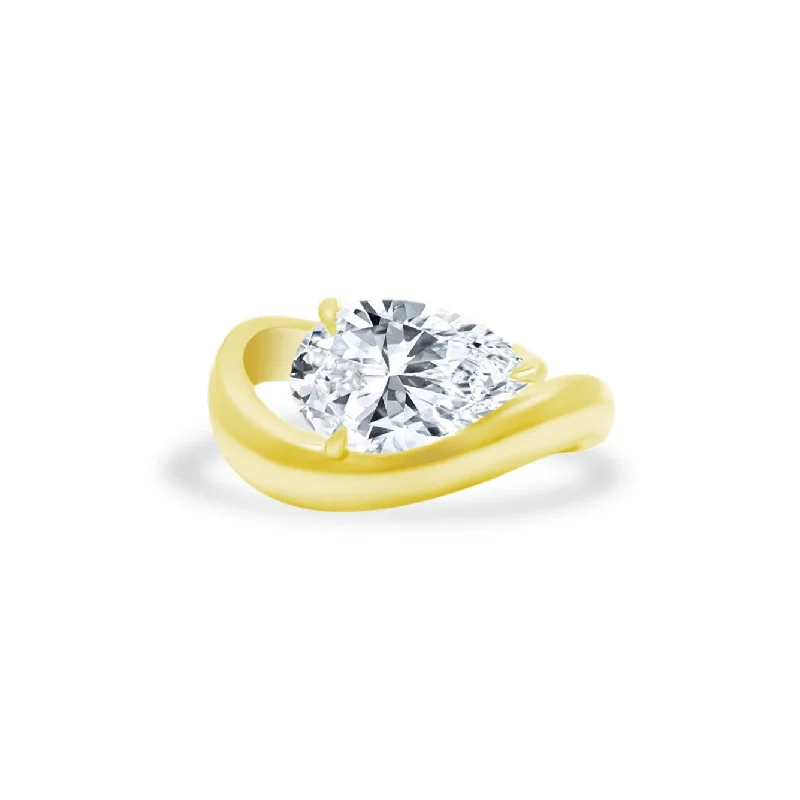 Women's rings glowing-citrine-East West Pear Cut on Wave Band