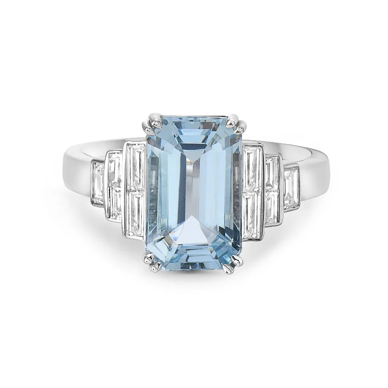 Women's rings vintage-titanium-Aquamarine & Diamond Ring