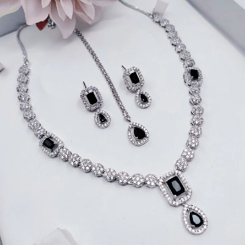 trendy necklaces for women -Kavita Art Silver Plated American Diamond Necklace Set